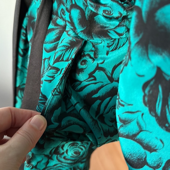 Vintage teal dress with a bold rose print size 6 - Picture 6 of 12
